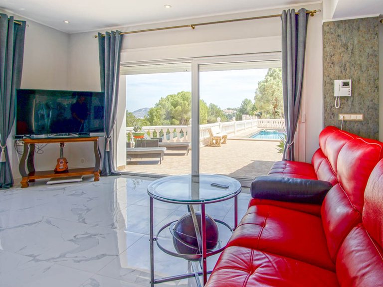 Villa for Sale in La Nucia, Alicante 28