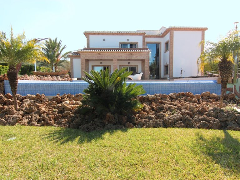 Villa for Sale in Javea, Alicante 1