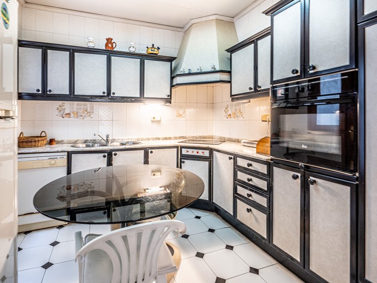 Town House for Sale in Gata De Gorgos, Alicante 5