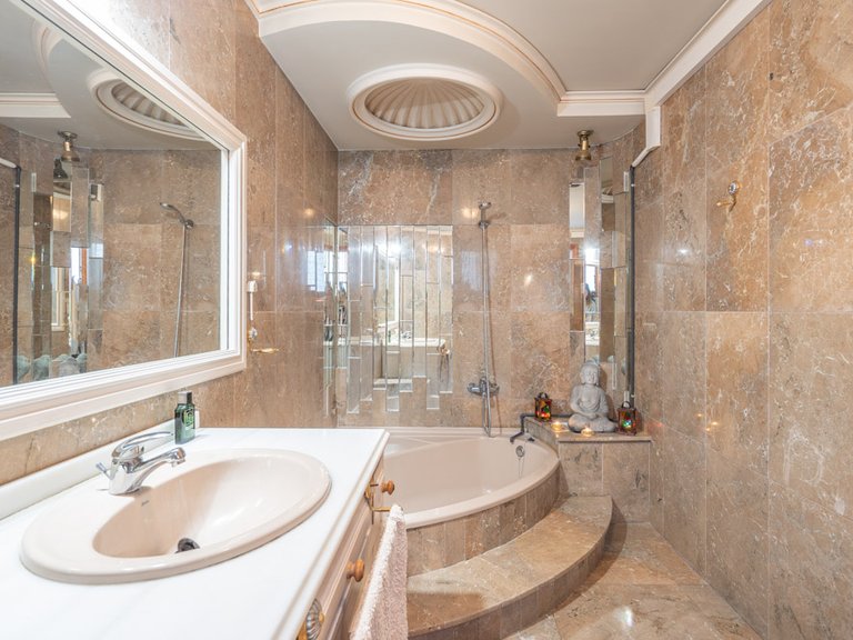 Town House for Sale in Gata De Gorgos, Alicante 11