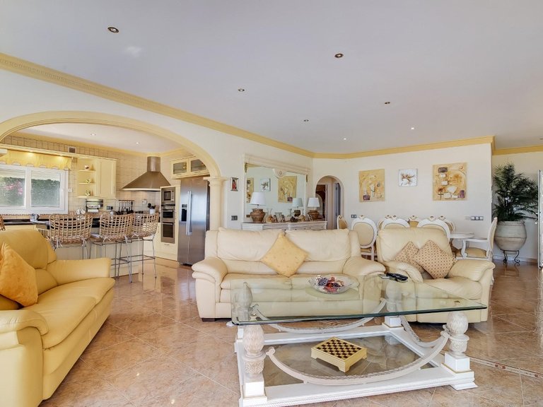 Villa for Sale in Moraira, Alicante 17