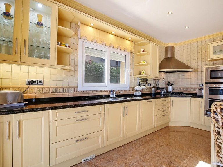 Villa for Sale in Moraira, Alicante 14