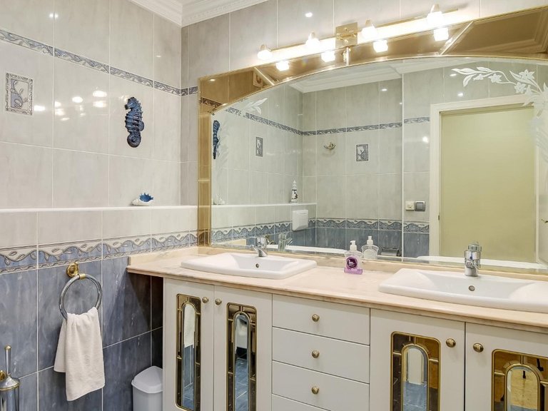 Villa for Sale in Moraira, Alicante 12