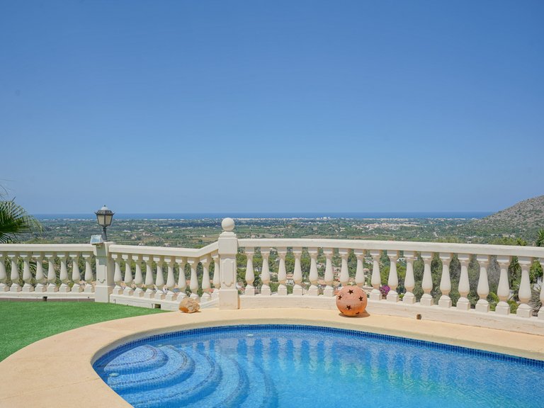 Villa for Sale in Pedreguer, Alicante 11