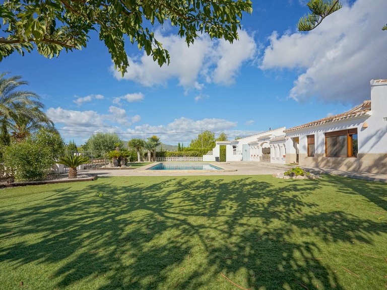 Villa for Sale in Javea, Alicante 3