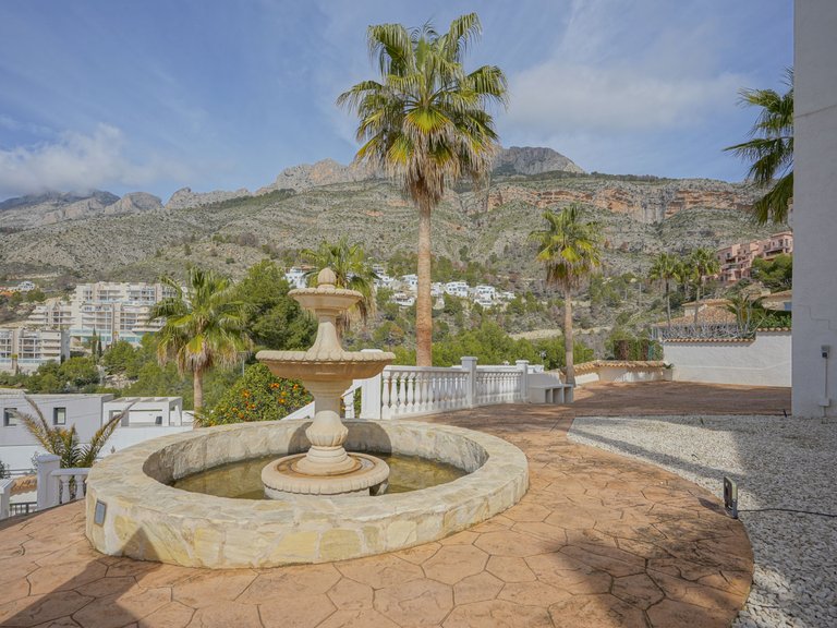 Villa for Sale in Altea, Alicante 12