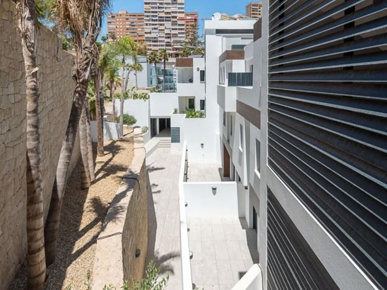 Apartment for Sale in Benidorm, Alicante 30