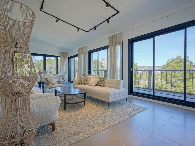 Villa for Sale in Javea, Alicante 2