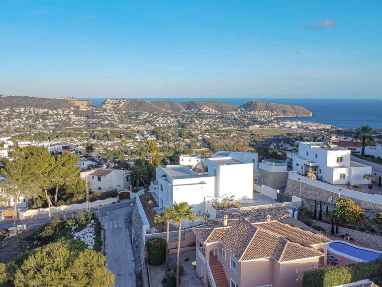 Villa for Sale in Moraira, Alicante 3