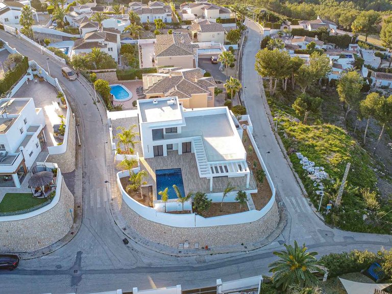 Villa for Sale in Moraira, Alicante 9