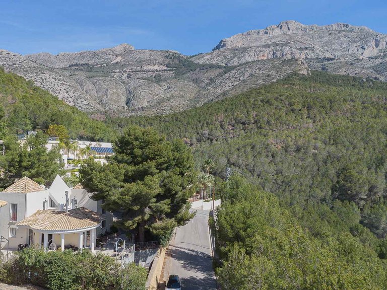 Villa for Sale in Altea, Alicante 3