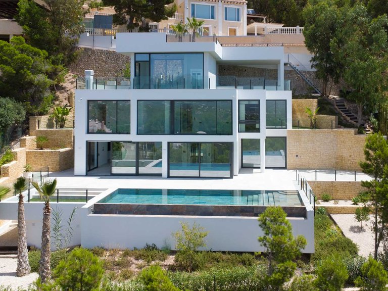 Villa for Sale in Altea, Alicante 2