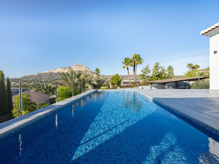 Villa for Sale in Javea, Alicante 2