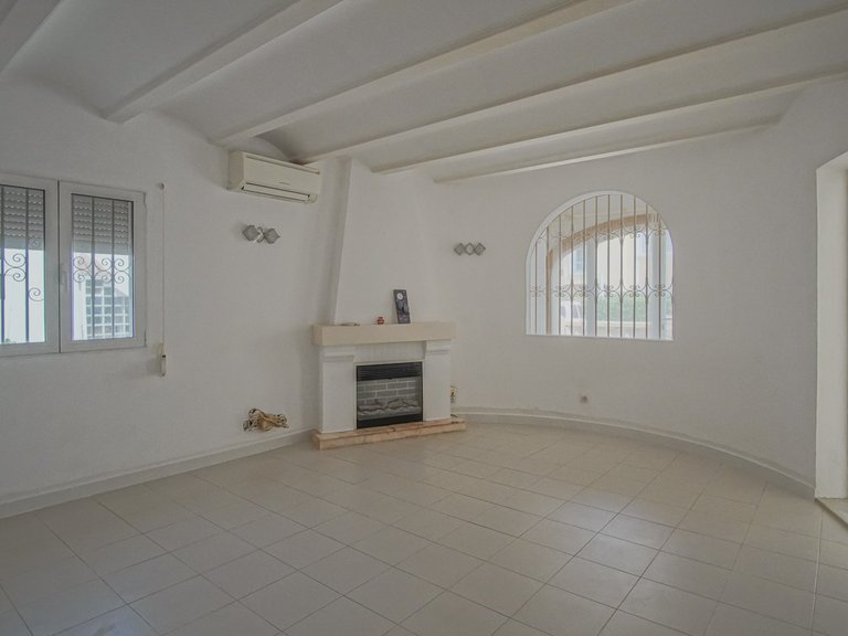 Apartment for Sale in Denia, Alicante 4