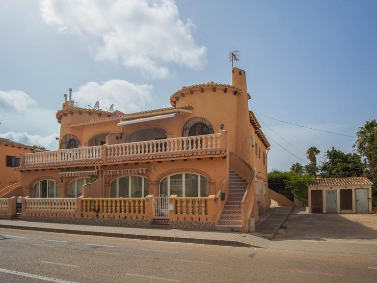 Apartment for Sale in Denia, Alicante 1