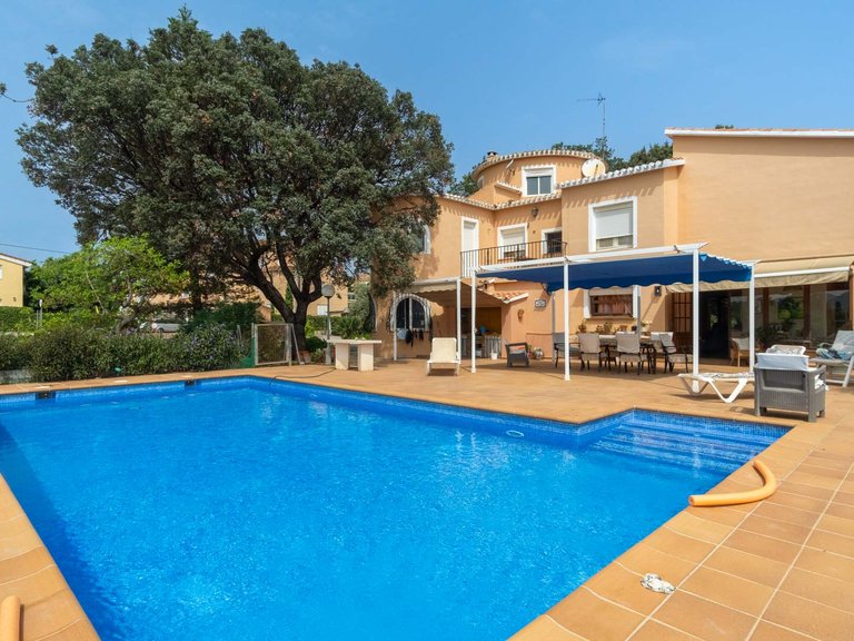 Villa for Sale in Denia, Alicante 2