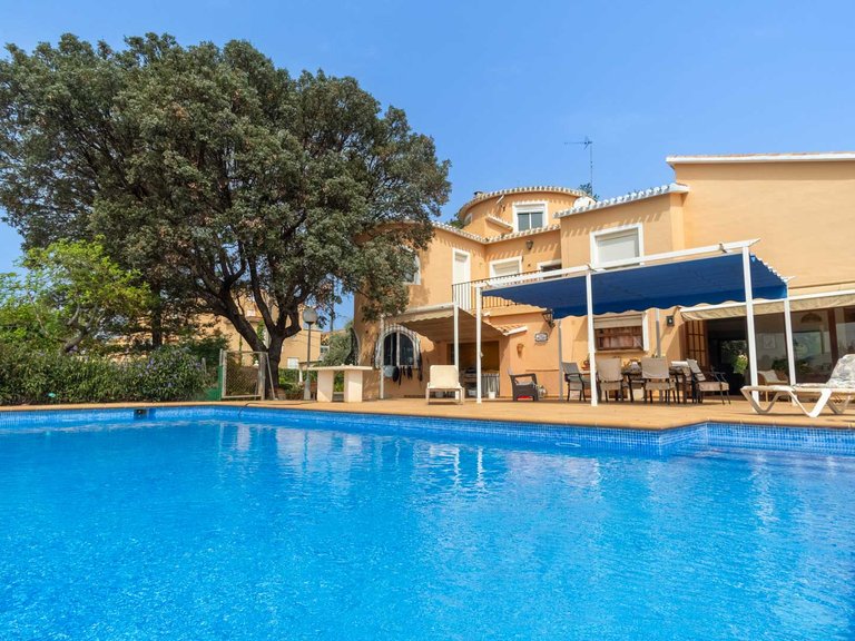 Villa for Sale in Denia, Alicante 3