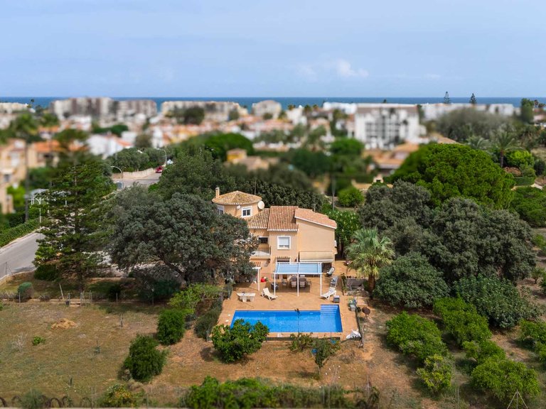 Villa for Sale in Denia, Alicante 38