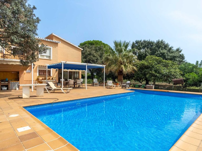 Villa for Sale in Denia, Alicante 4
