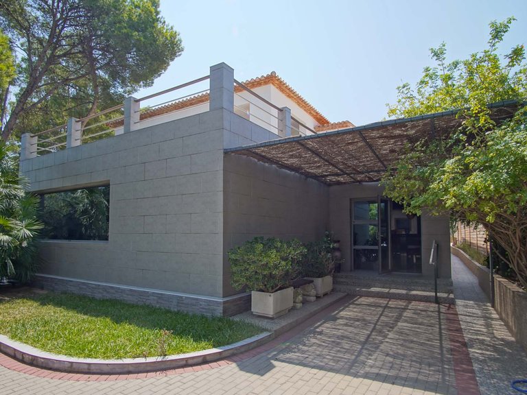 Villa for Sale in Denia, Alicante 4