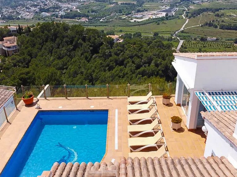 Villa for Sale in Moraira, Alicante 4