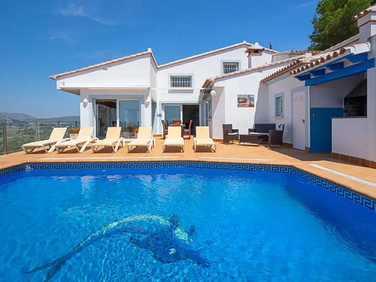 Villa for Sale in Moraira, Alicante 6