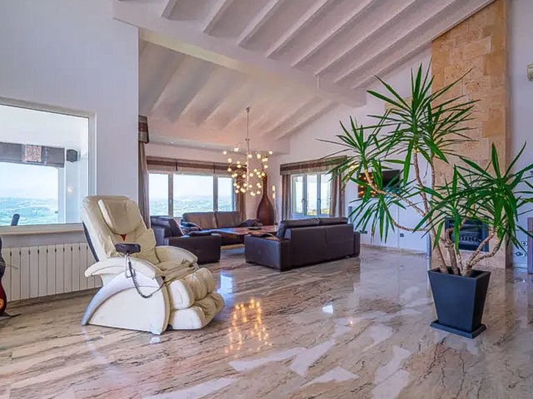 Villa for Sale in Moraira, Alicante 10