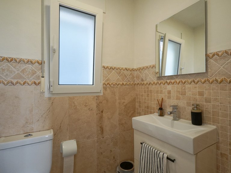 Villa for Sale in Pedreguer, Alicante 25