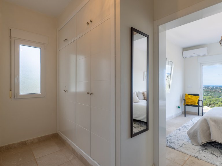 Villa for Sale in Pedreguer, Alicante 29