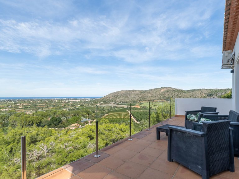 Villa for Sale in Pedreguer, Alicante 32