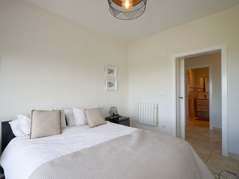 Villa for Sale in Pedreguer, Alicante 35