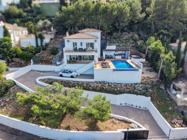 Villa for Sale in Pedreguer, Alicante 39