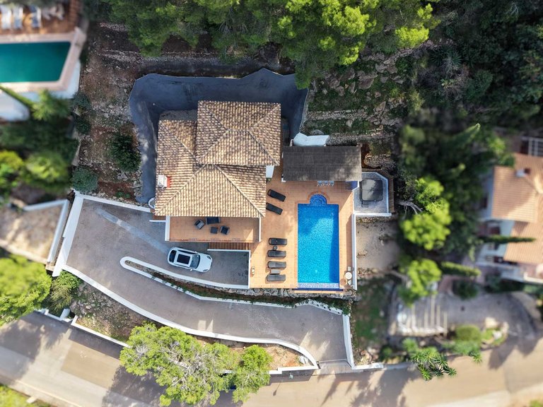Villa for Sale in Pedreguer, Alicante 41