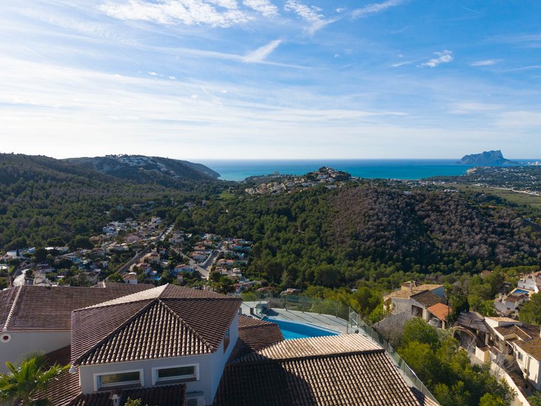 Villa for Sale in Moraira, Alicante 8