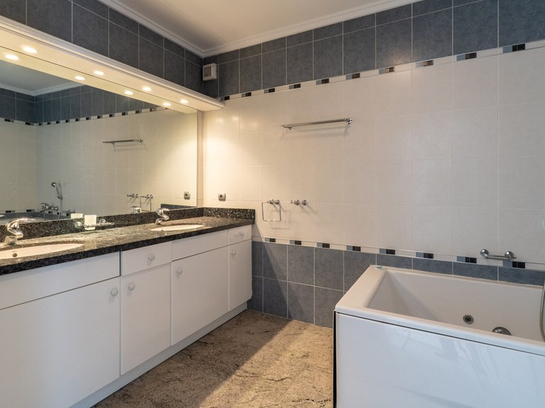 Villa for Sale in Moraira, Alicante 30