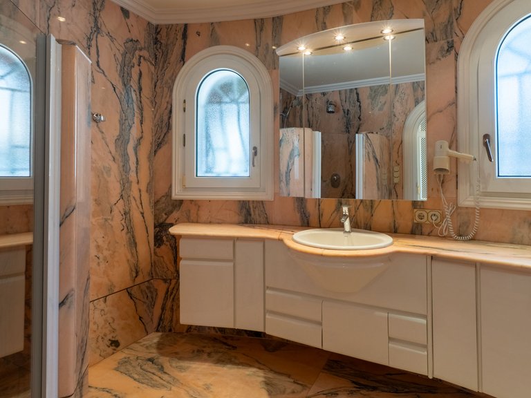 Villa for Sale in Benissa, Alicante 44