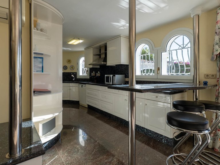 Villa for Sale in Benissa, Alicante 49