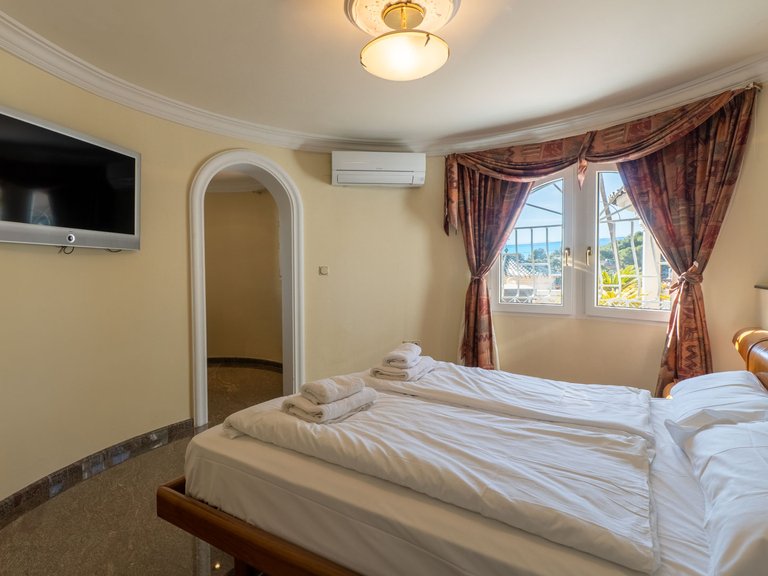 Villa for Sale in Benissa, Alicante 23