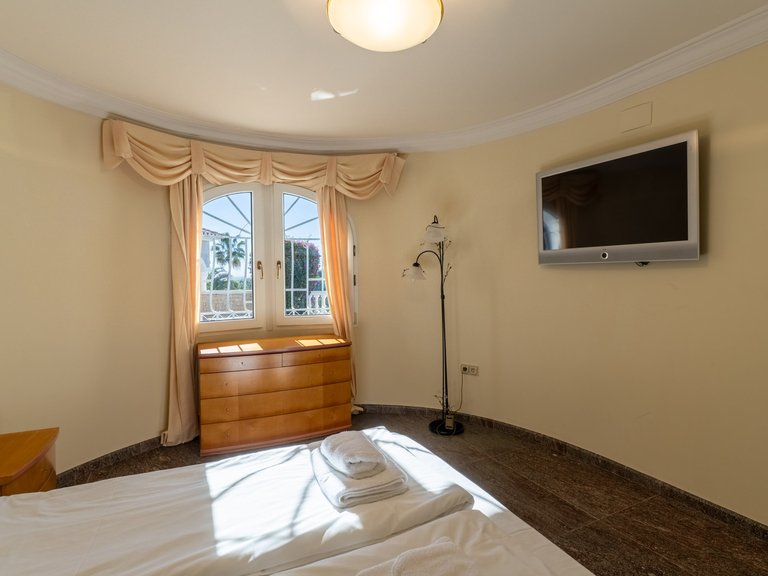 Villa for Sale in Benissa, Alicante 10