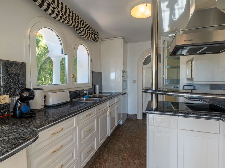 Villa for Sale in Benissa, Alicante 34