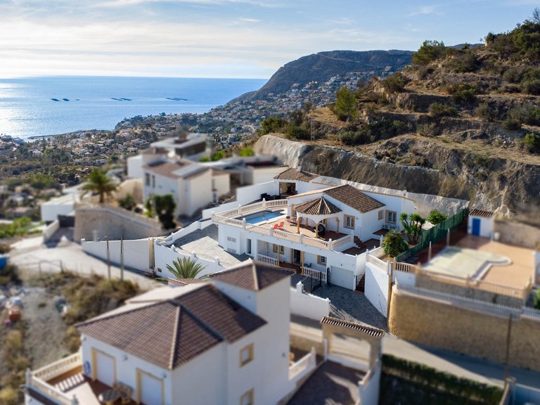 Villa for Sale in Calpe, Alicante 24