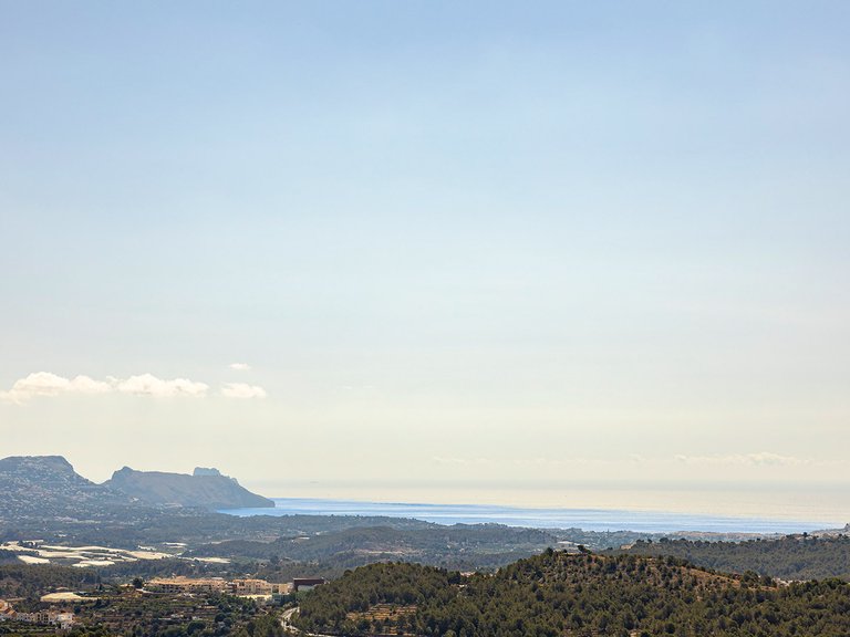 Villa for Sale in Polop, Alicante 38