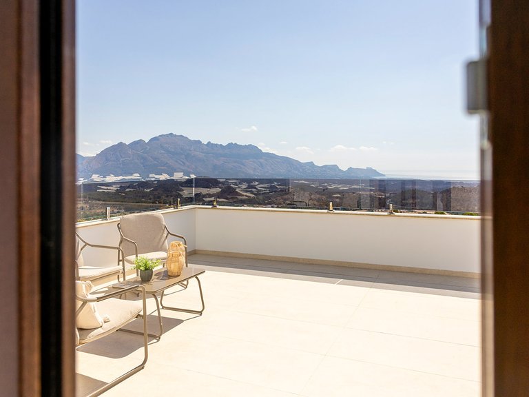 Villa for Sale in Polop, Alicante 26