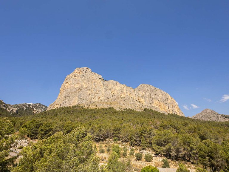 Villa for Sale in Polop, Alicante 13