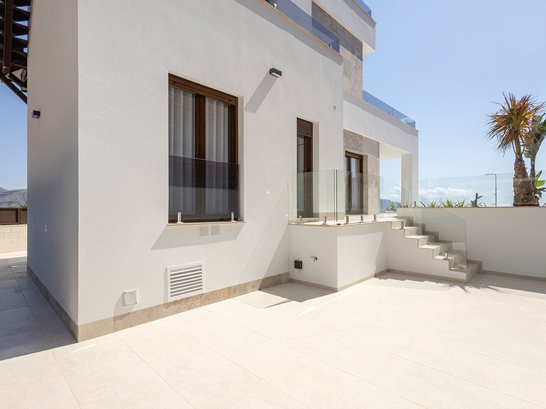Villa for Sale in Polop, Alicante 39