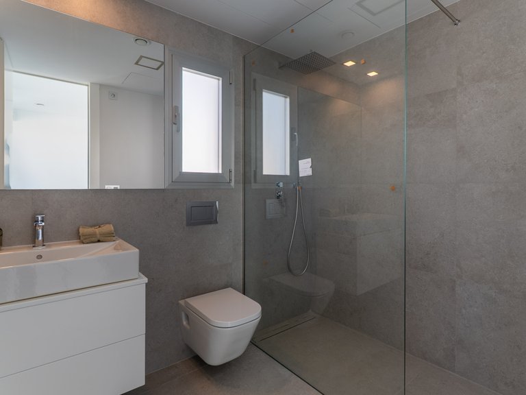 Villa for Sale in Finestrat, Alicante 2