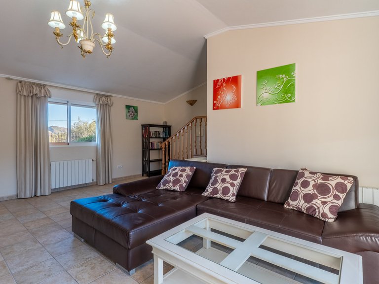 Villa for Sale in Jalón, Alicante 22