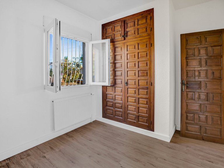 Villa for Sale in Calpe, Alicante 14