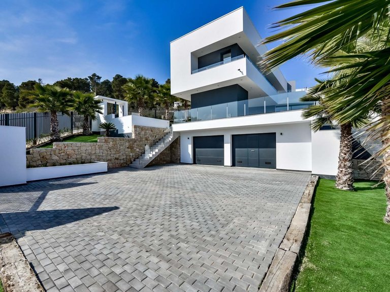 Villa for Sale in Javea, Alicante 4
