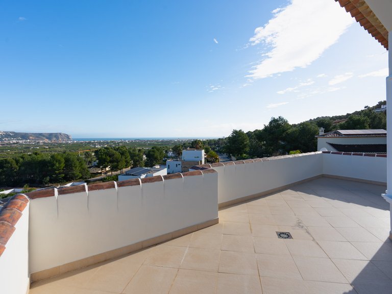 Villa for Sale in Javea, Alicante 46